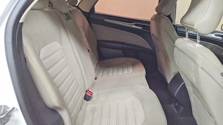 Ford FUSION  2019