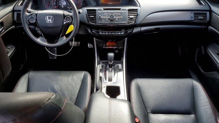 Honda Accord  2017
