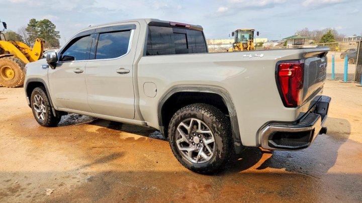 GMC Sierra  2025