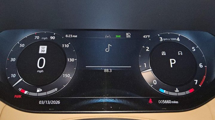 Land Rover RANGE  2025