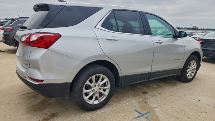 Chevrolet Equinox  2021