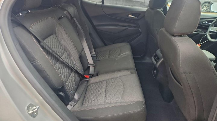 Chevrolet Equinox  2021