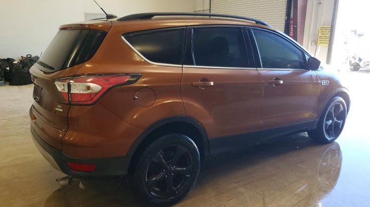 Ford Escape  2017