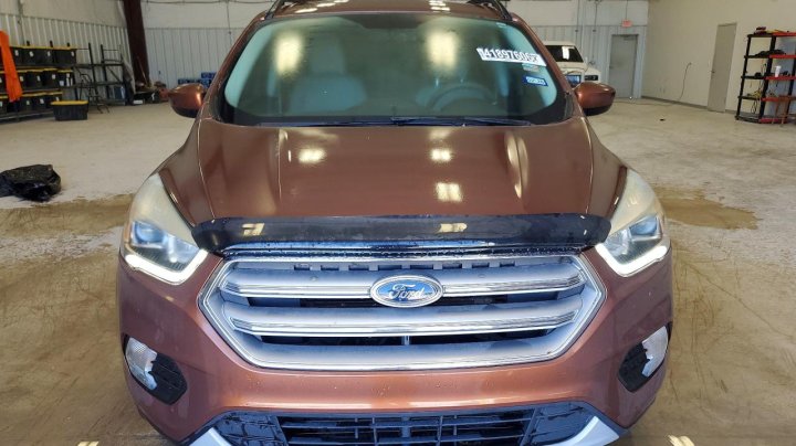 Ford Escape  2017