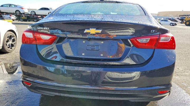 Chevrolet Malibu  2023