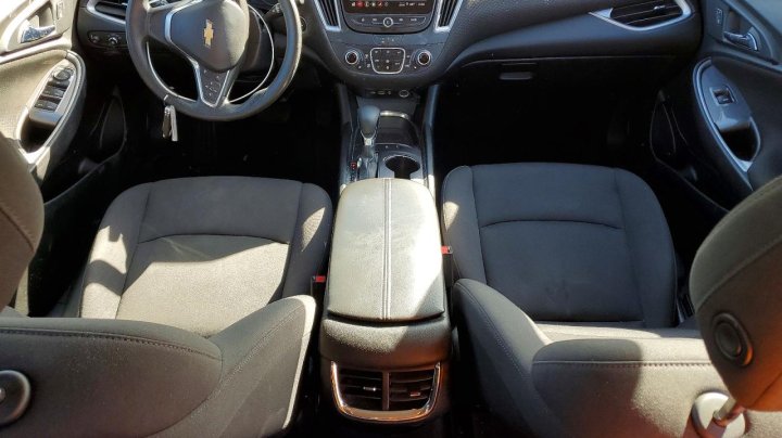 Chevrolet Malibu  2023
