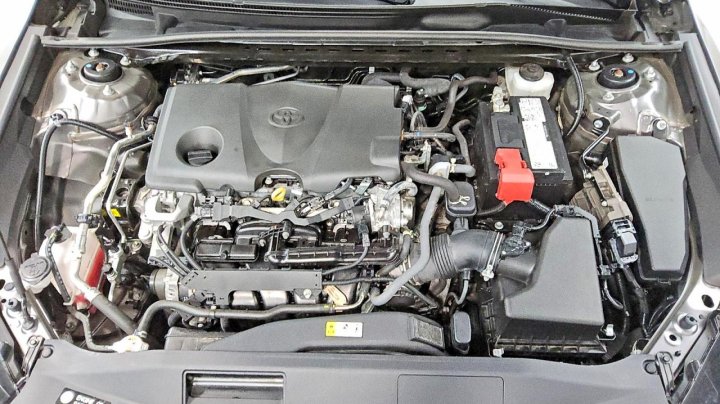 Toyota Camry  2023