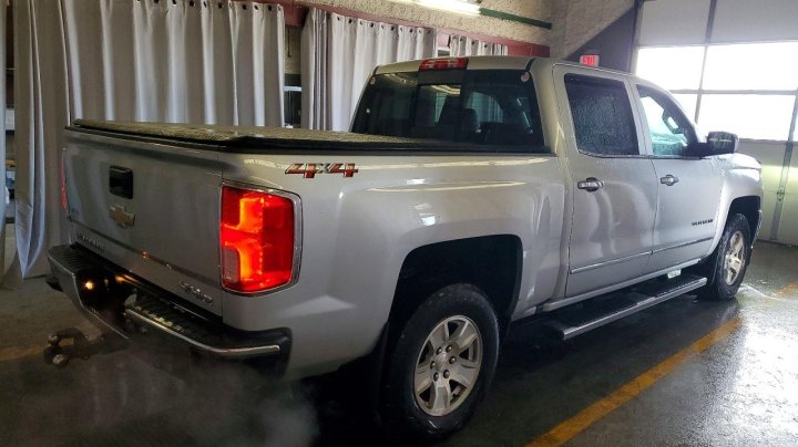 Chevrolet Silverado  2018