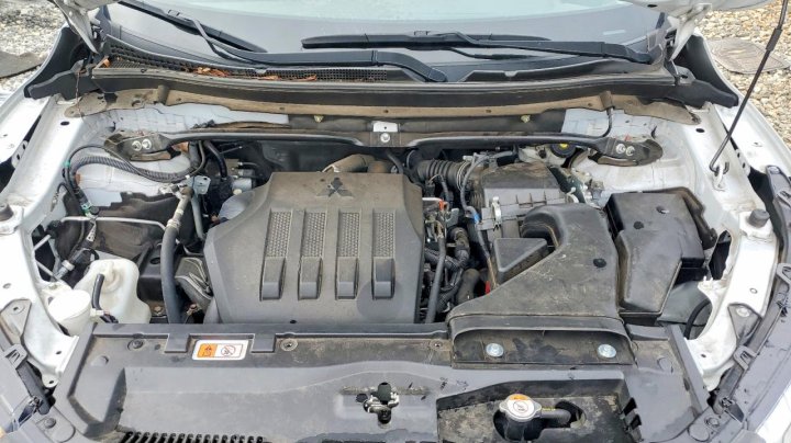 Mitsubishi ECLIPSE  2023