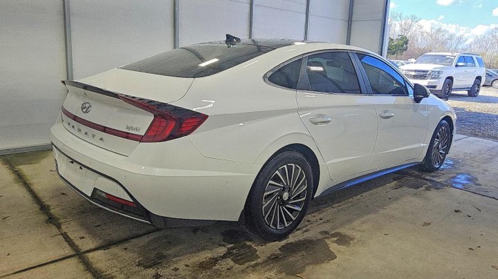 Hyundai SONATA  2023