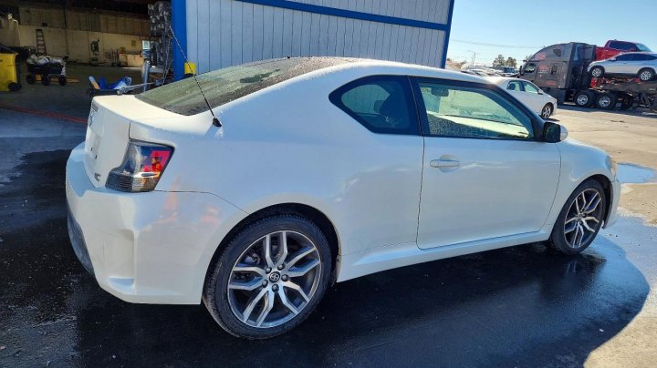 SCION TC  2016