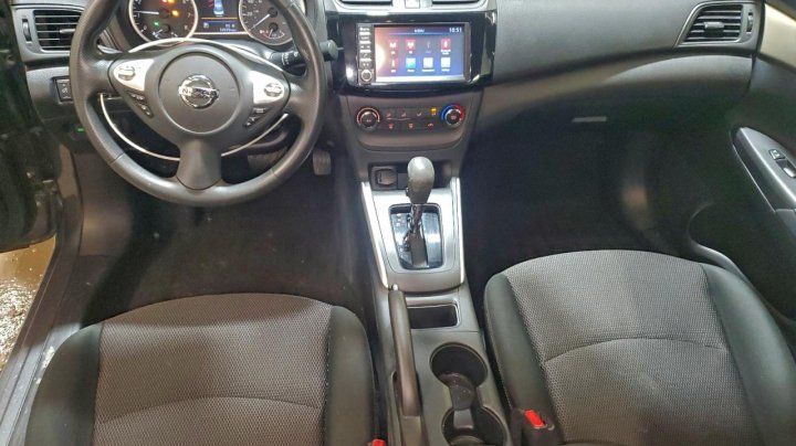 Nissan Sentra  2019