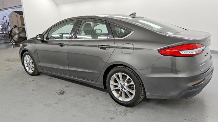 Ford FUSION  2019