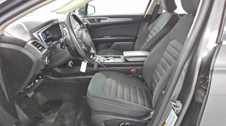 Ford FUSION  2019
