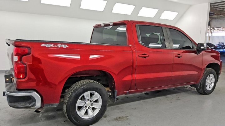 Chevrolet Silverado  2021