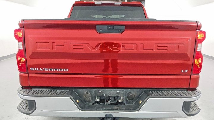 Chevrolet Silverado  2021