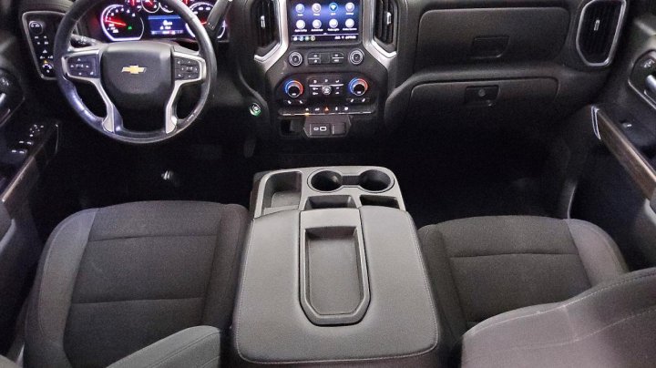 Chevrolet Silverado  2021