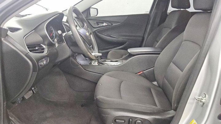 Chevrolet Malibu  2018