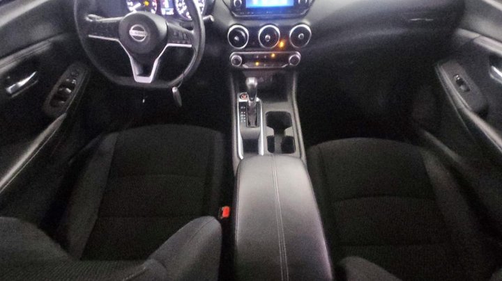 Nissan Sentra  2020
