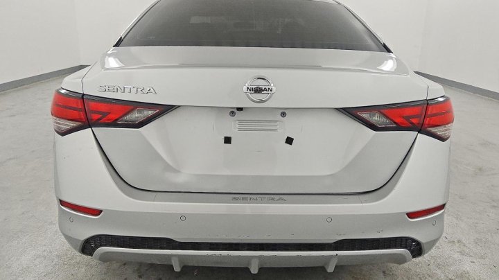 Nissan Sentra  2021