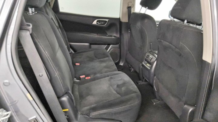Nissan Pathfinder  2016