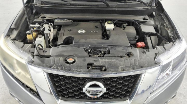 Nissan Pathfinder  2016