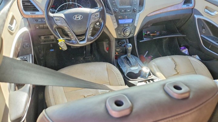Hyundai SANTA  2015