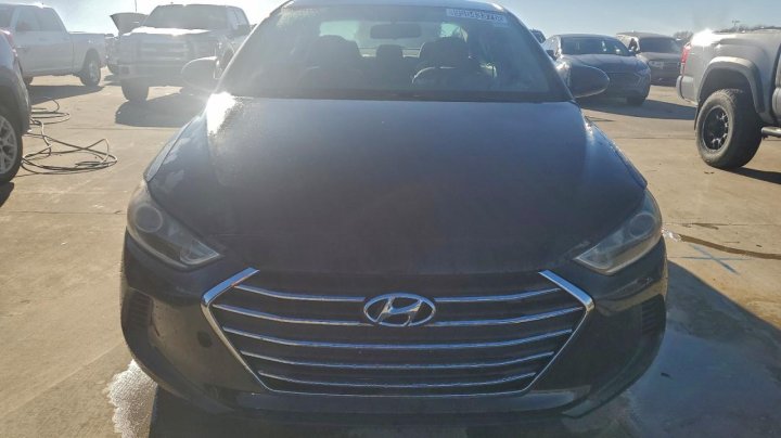 Hyundai Elantra  2017