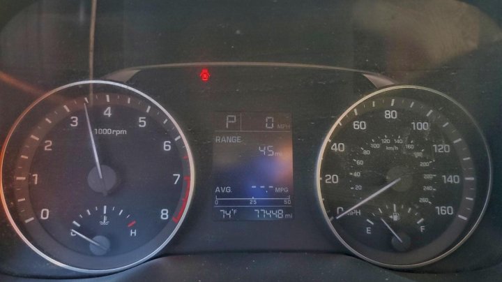 Hyundai Elantra  2017