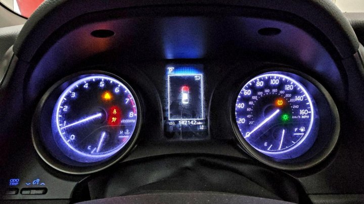 Toyota Camry  2021