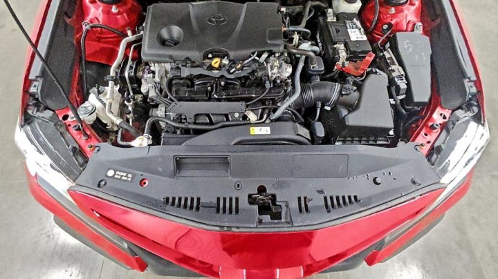Toyota Camry  2021