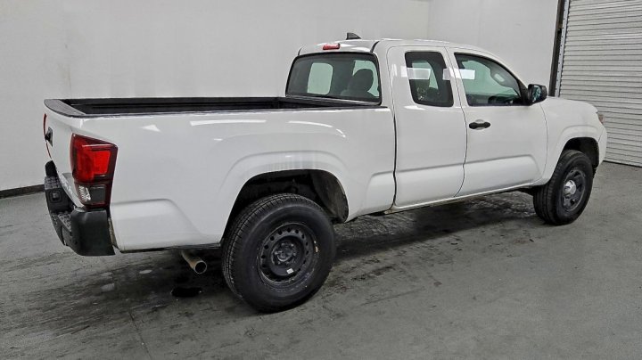Toyota TACOMA  2018