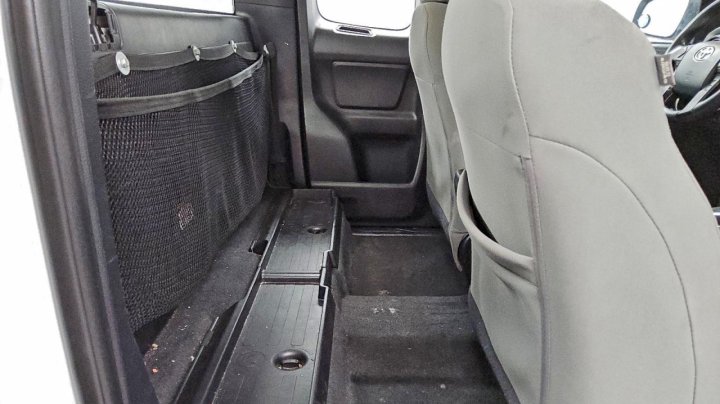 Toyota TACOMA  2018