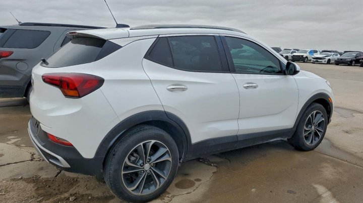 Buick Encore  2020