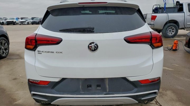 Buick Encore  2020