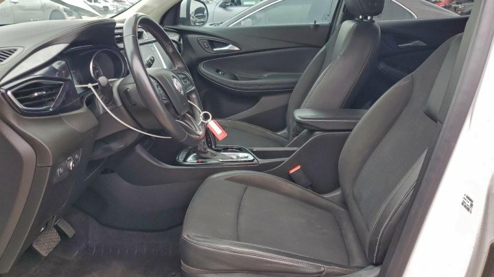 Buick Encore  2020