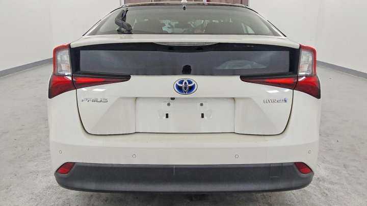 Toyota Prius  2019