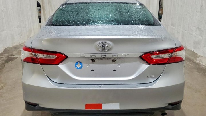 Toyota Camry  2018