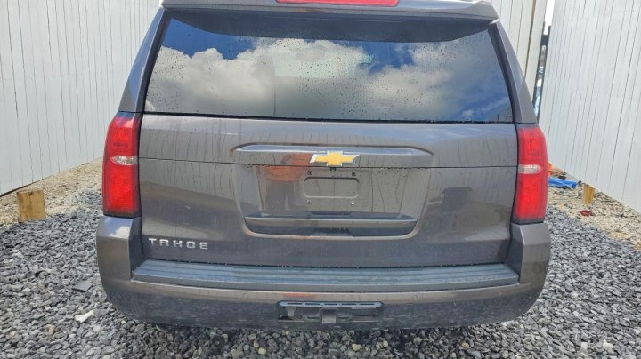 Chevrolet Tahoe  2017