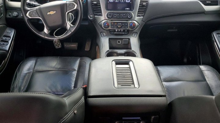 Chevrolet Tahoe  2017