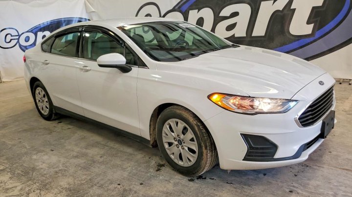Ford FUSION  2020
