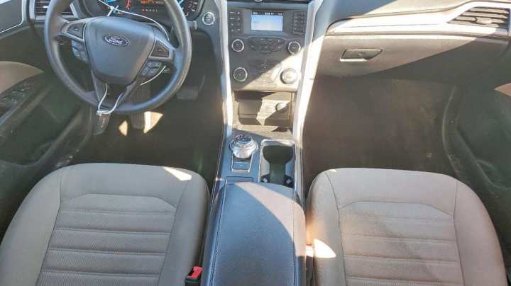 Ford FUSION  2020