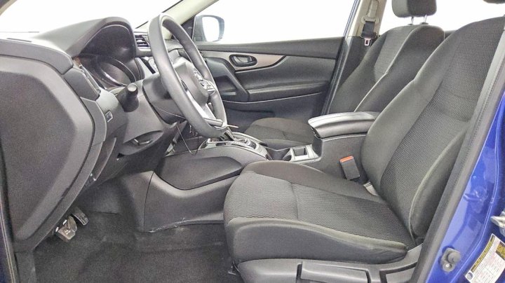 Nissan ROGUE  2022