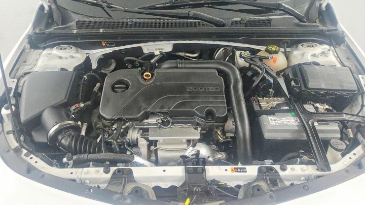 Chevrolet Malibu  2021