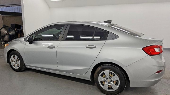 Chevrolet CRUZE  2018