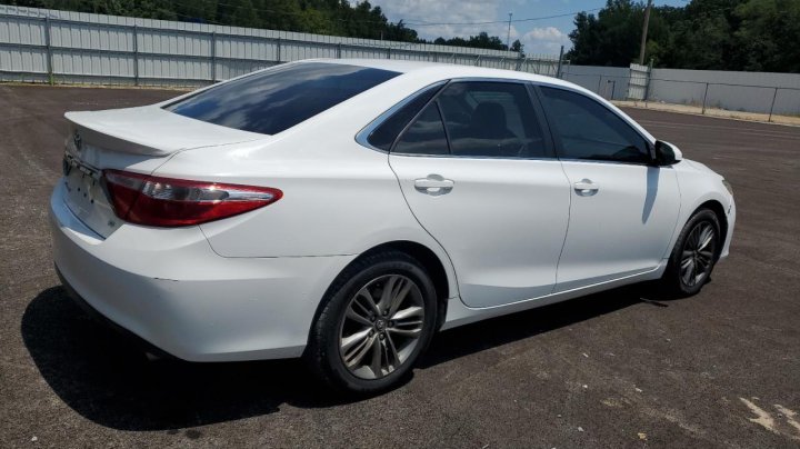 Toyota Camry  2017