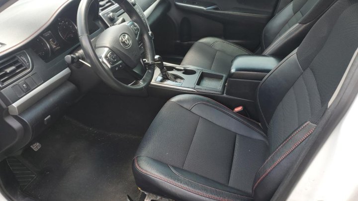 Toyota Camry  2017