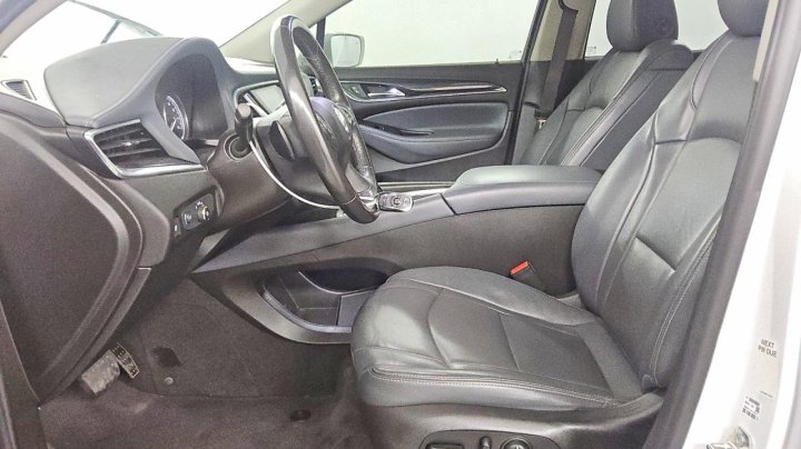 Buick ENCLAVE  2020