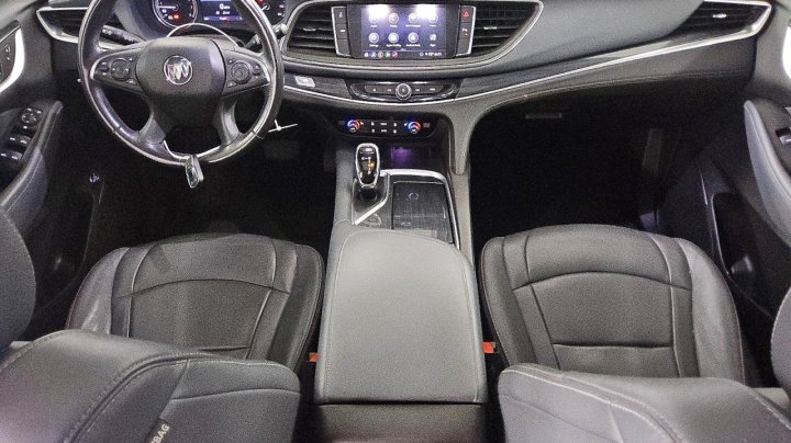 Buick ENCLAVE  2020