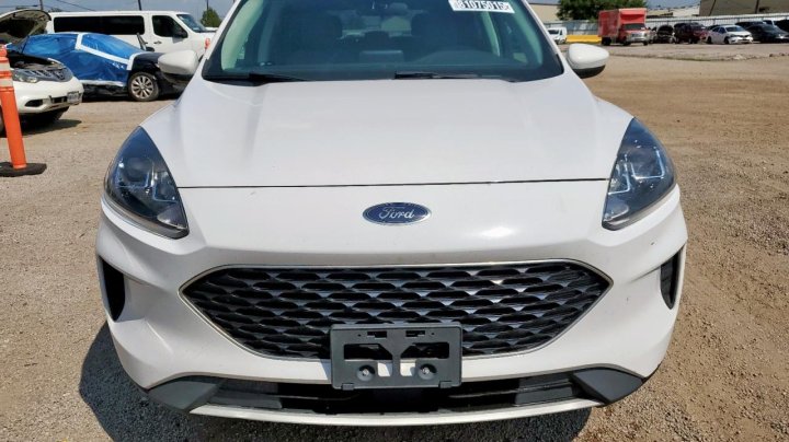 Ford Escape  2021